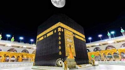 غداً.. التعامد الثاني للقمر على الكعبة المشرفة