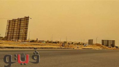 غيوم وأتربة تغطي سماء القاهرة والجيزة | صور
