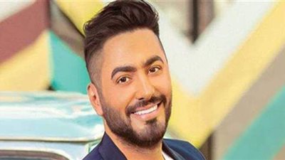 تامر حسني يصدر بيانا بشأن تعاقدات حفلاته الغنائية