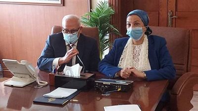 وزيرة البيئة تشيد بتدوير القمامة في بورسعيد| صور