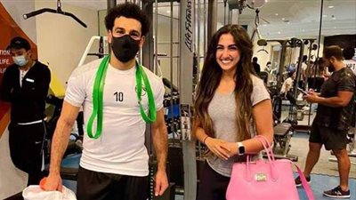 فنانة تفضح وهم الفقاعة الطبية.. وصلاح ورفاقه مهددون بكورونا | فيديو