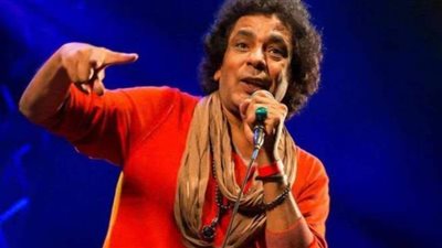 محمد منير: كنت بشجع الزمالك ودلوقت بحب لعيبة الأهلي وطالبت المصريين بتشجيعه