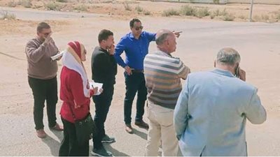 مسئولو جهاز حدائق أكتوبر يتابعون سير العمل بمنطقتي ابني بيتك 5 و7 بالمدينة