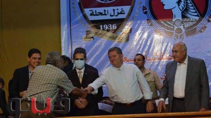 هشام توفيق وزير قطاع
