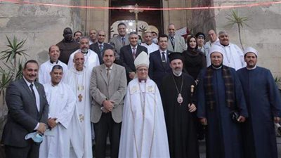 رئيس الأسقفية ينصب عميدًا جديدًا لكنائس الإسكندرية