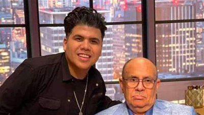 تفاصيل العمل الغنائي بين مبروك عطية وعمر كمال