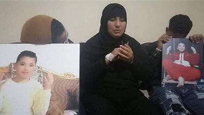 ودعها بالتقبيل والدعاء.. أم طفل صعقته الكهرباء في حمام سباحة تروي المعاناة