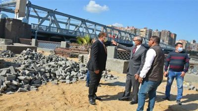 محافظ القليوبية يتفقد أعمال تطوير كورنيش النيل ببنها