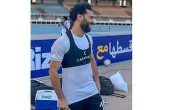 منتخب مصر يحسم الجدل في شارة القيادة أمام كينيا