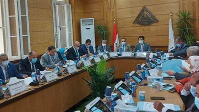 جامعة بنها: جادون في تطوير الكتاب الجامعي وندعم التحول الرقمي