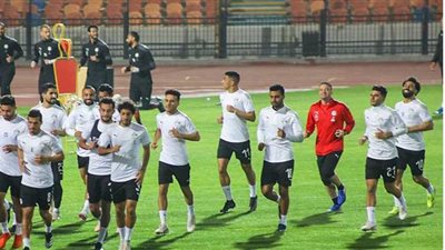 البدري يستبعد 5 لاعبين من قائمة الفراعنة أمام كينيا.. تعرف عليهم