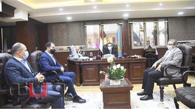 دعما للرياضة ..محافظ الغربية يدرس تطوير إستاد طنطا الرياضي