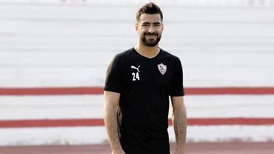 حمزة المثلوثي يصل القاهرة للانتظام في تدريبات الزمالك