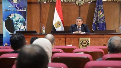 وزير الإعلام يشهد ختام الدورة التدريبية لـ «متحدثي الوزارات»