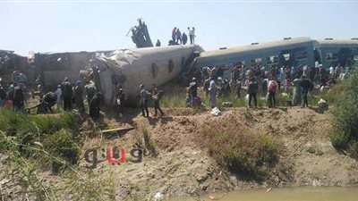 لحظة بلحظة.. حادث تصادم قطاري سوهاج