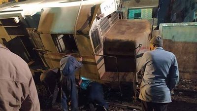 تقرير فنى ولجنة لمعرفة ملابسات حادث تصادم قطاري سوهاج