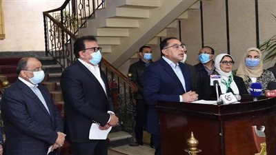 الدولة تحشد أجهزتها لمتابعة تداعيات حادث قطاري سوهاج.. رئيس الوزراء: 100 ألف جنيه لأسرة كل متوفى و40 ألف جنيه للمصاب