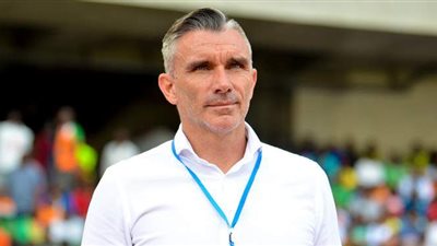 عبد المقصود يصل القاهرة اليوم للانضمام لجهاز كارتيرون بالزمالك