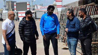 عبد المقصود يصل الزمالك.. ويجتمع مع كارتيرون
