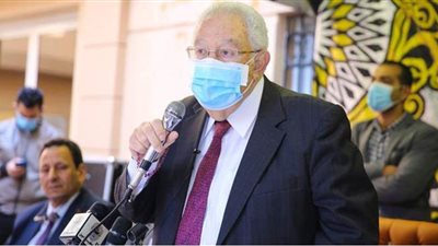 نقيب المحامين يترأس جلسة حلف اليمين القانونية.. ويوجه نصائح للأعضاء الجدد