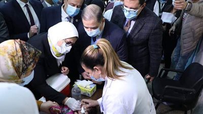 غدا.. إطلاق المرحلة الثانية من حملة التطعيم ضد شلل الأطفال
