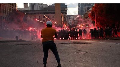 مظاهرات بالقرب من القصر الرئاسي في لبنان.. اعرف السبب