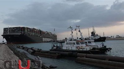 وصول قاطرتين جديدتين للمشاركة في مناورات شد السفينة EVER GIVEN