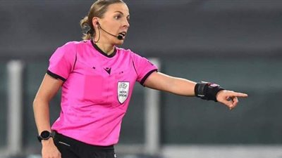 الفرنسية ستيفاني تدخل التاريخ في تصفيات كأس العالم.. اعرف التفاصيل