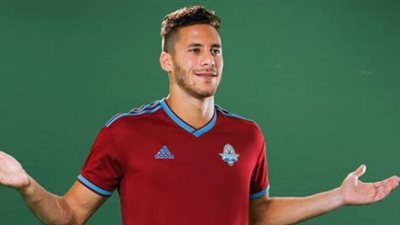 أول رد من بيراميدز على أنباء تهرب رمضان صبحي من المنتخب