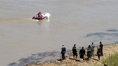 فرق الإنقاذ النهري بقنا تواصل البحث عن جثة مواطن غرق بنهر النيل