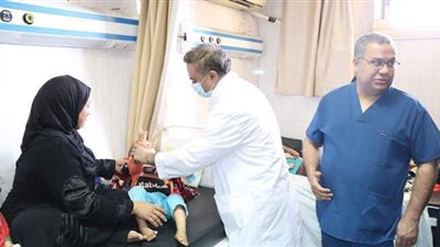 جامعة سوهاج تكرم فريق مؤسسة القلوب الصغيرة ببريطانيا