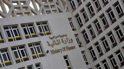 الجمارك: السيطرة على حريق المصلحة ولا خسائر بشرية أو تلفيات مادية