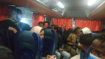 بالزغاريد.. الوفد السوداني يستقبل تكريمه بمهرجان الأقصر للسينما | فيديو