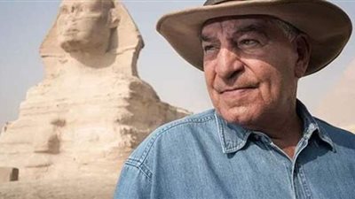 زاهي حواس يفجر مفاجأة عن نقل المومياوات الملكية عام 1881