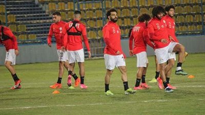 المنتخب الوطني يرتدي الأحمر والأبيض أمام جزر القمر