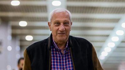 رئيس الزمالك يشكر الخطيب.. ويؤكد: ساعدنا في تجديد عقود اللاعبين | فيديو