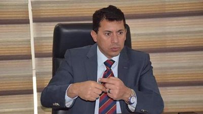 يتسع لـ 12000 متفرج.. وزير الرياضة يعلن خطة إنشاء ستاد بورسعيد
