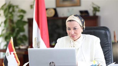 وزيرة البيئة ومحافظ القاهرة يناقشان منظومة إدارة المخلفات