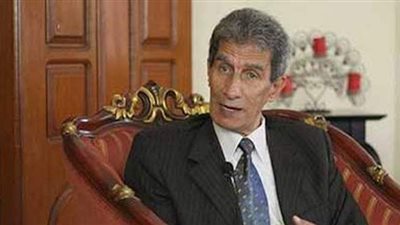 معصوم مرزوق بعد تعويم السفينة الجانحة: أرجو أن نكون جاهزين للمعركة القانونية