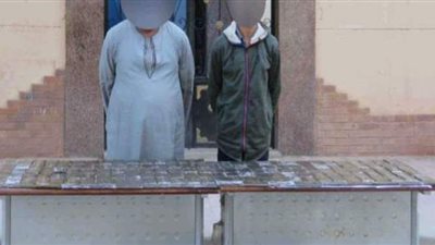 العثور على 264 طربة حشيش بمخازن سرية داخل سيارة نقل بالسويس