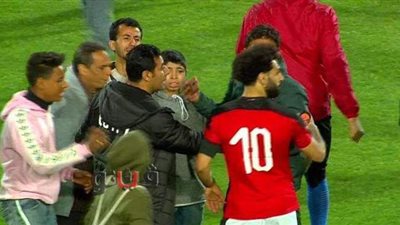 نشرة الرياضة وأبرزها: منتخب مصر يكتسح جزر القمر 0/4.. صلاح يغادر إستاد القاهرة غاضبًا.. وإلغاء قمة السلة بين الأهلي والزمالك