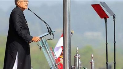 إعفاء وزير المالية الباكستاني من منصبه بعد ارتفاع معدل التضخم