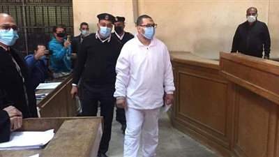 محامي المتهم بالتحرش بطفلة المعادى للمحكمة: 