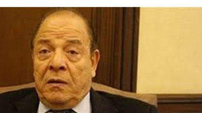 مستثمرى العاشر من رمضان تقدم 100 منحة مجانية للعاملين بالمصانع في قطاع التكنولوجيا