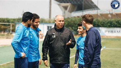 تدريب مفتوح لبيراميدز قبل السفر للمغرب لمواجهة الرجاء