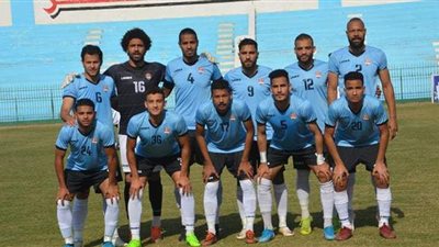 إصابة خطيرة لمدافع المحلة بعد اصطدامه بالقائم في ودية سبورتنج