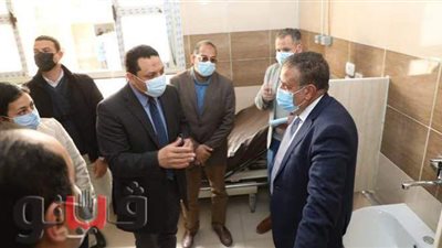 محافظ المنوفية يتفقد مركز الغسيل الكلوي ويبدي استياءه من تراكمات القمامة بمقلب تلا | صور