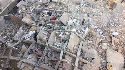 القبض على مالك مصنع ملابس عقار جسر السويس المنهار بالسلام