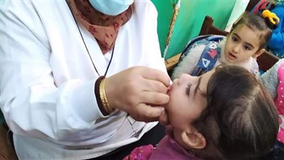 الصحة : تطعيم 15 مليون و884 ألف طفل ضد شلل الأطفال خلال ٣ أيام