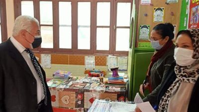 مدير تعليم الإسكندرية يتابع ختام امتحانات طلاب السادس الابتدائى